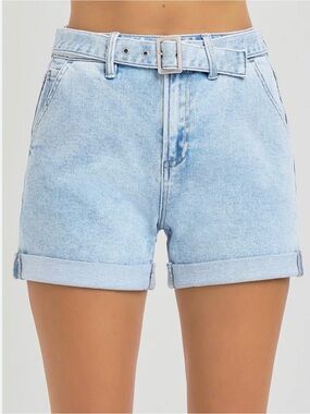 RISEN Full Size High Rise Belted Roll Up Shorts NWT Medium